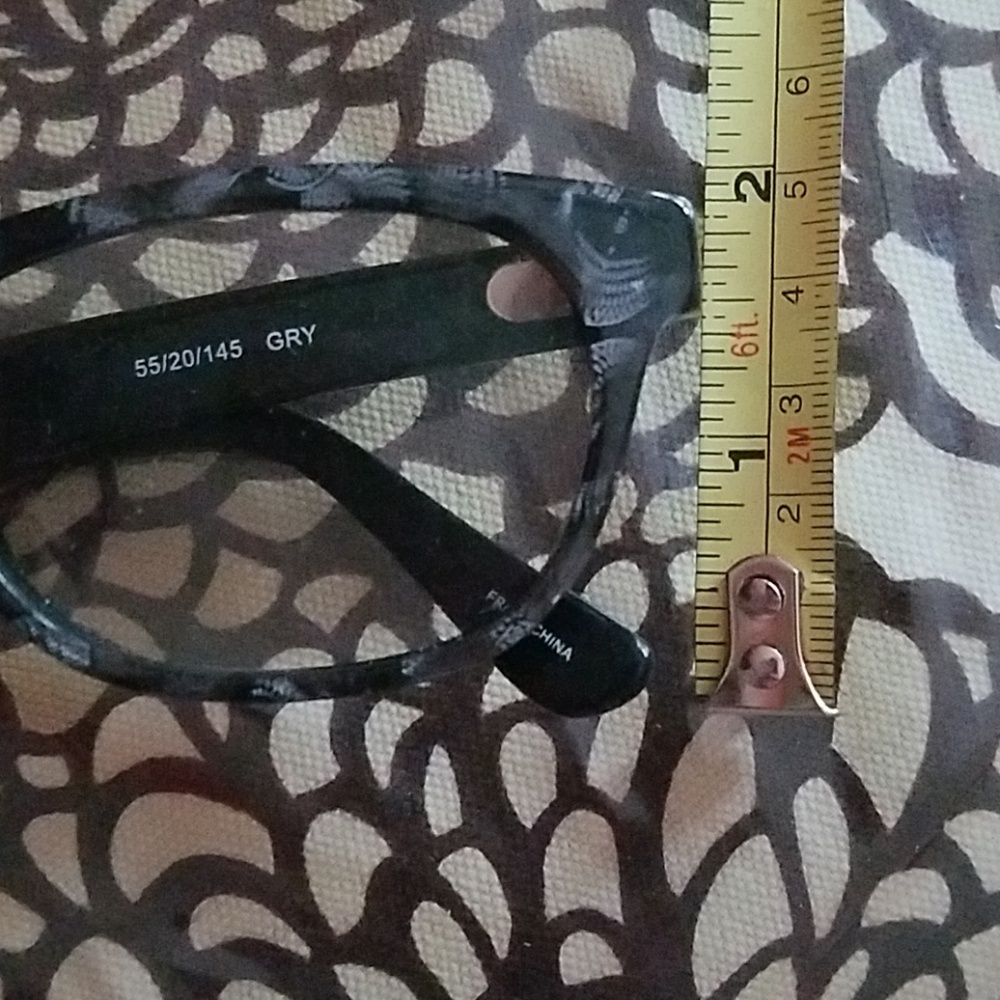 NWOT Hard glass case - Picture 5 of 5